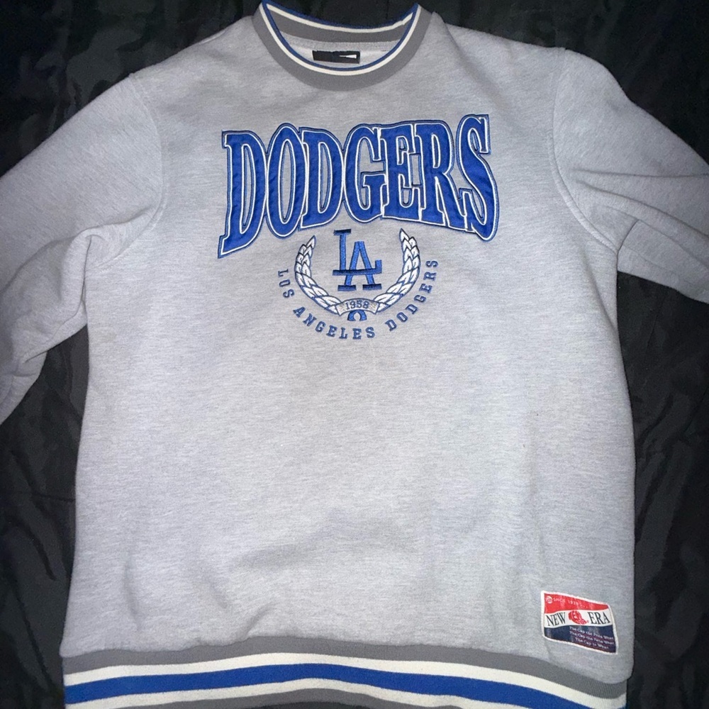 New Era Gray Dodgers Crewneck Sweater - Picture 5 of 6